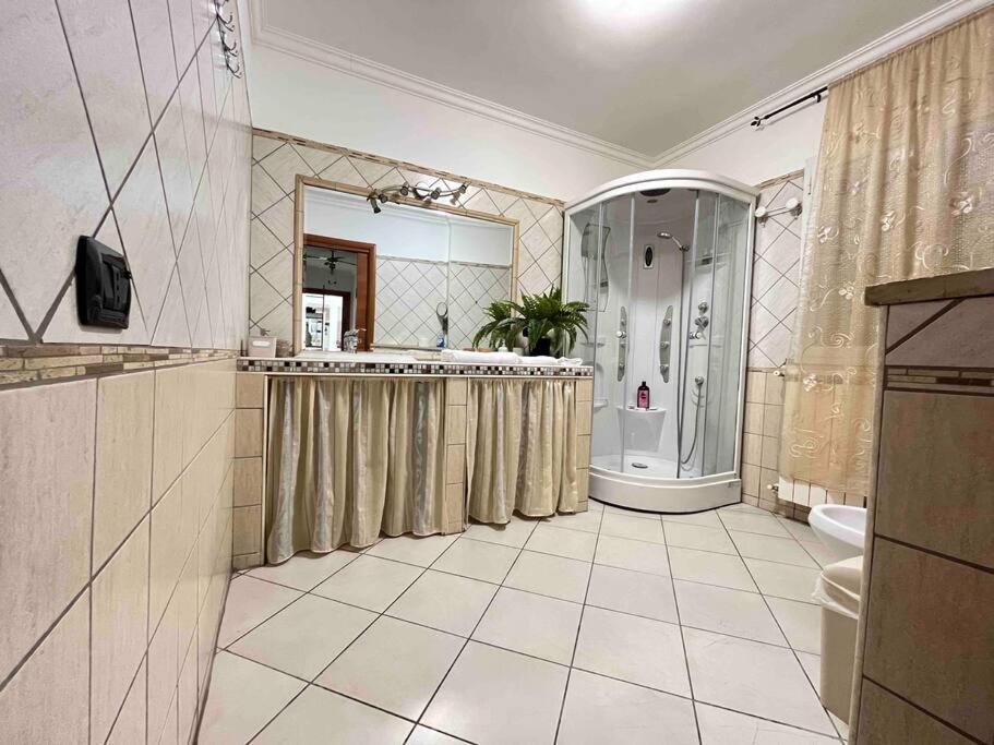 Casa Vacanza Fiera Di Roma ปอนเต กาเลเรีย ภายนอก รูปภาพ