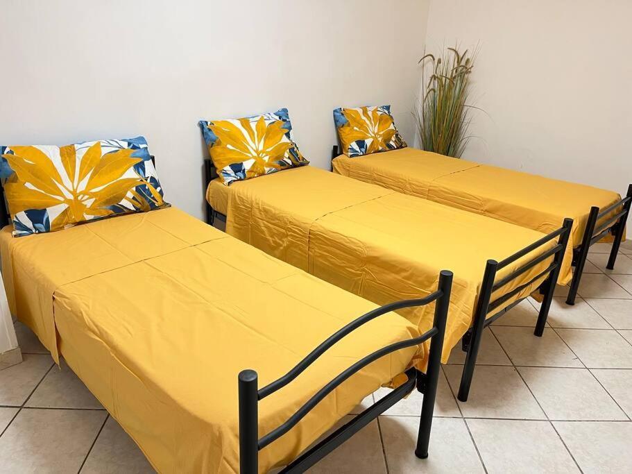 Casa Vacanza Fiera Di Roma ปอนเต กาเลเรีย ภายนอก รูปภาพ